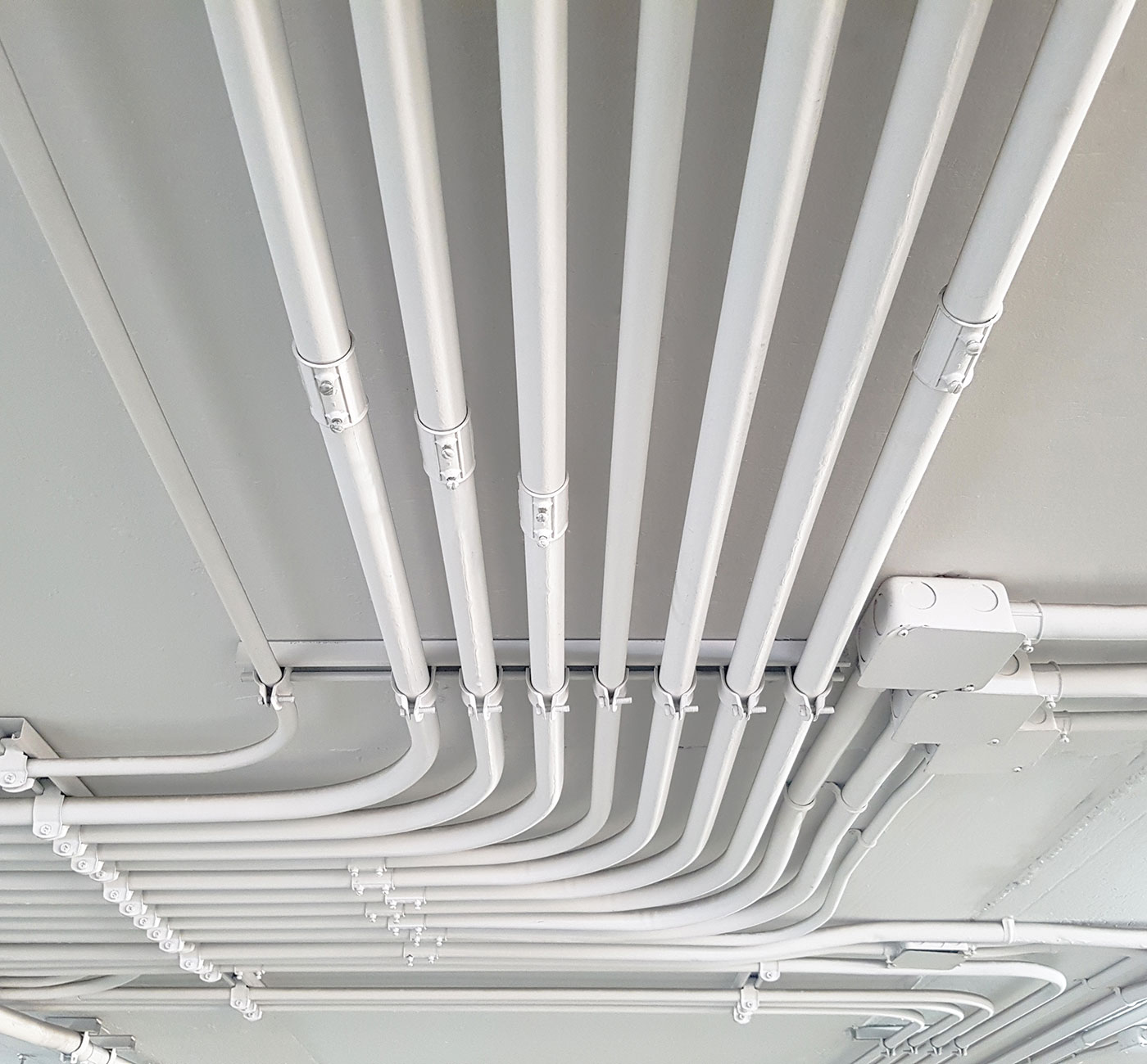 metal conduit wiring